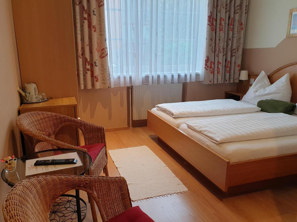 קלוסטרניובורג Hotel Pension Alte Muehle מראה חיצוני תמונה